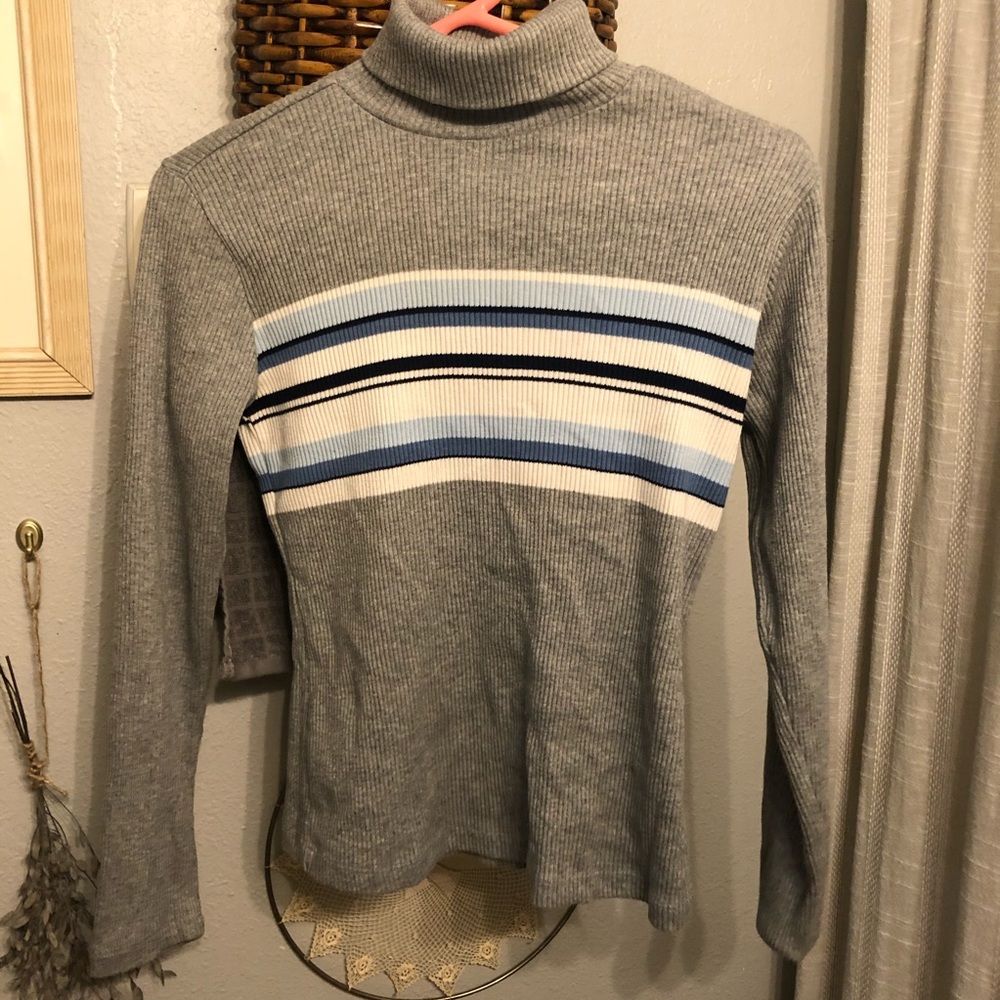 90s Turtleneck